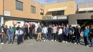 Διαμαρτυρία στη ΔΟΥ Ηρακλείου για το ψηφιακό πελατολόγιο