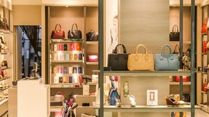 Πρόστιμα 47.000 ευρώ σε δύο καταστήματα για τα πολυτελή προϊόντα - μαϊμού