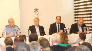 Στο Ηράκλειο για την αντιπυρική προστασία ο Γ. Κεφαλογιάννης - "Φέτος θα επιχειρήσουν στην Κρήτη πάνω από 1.100 άτομα"