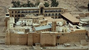 Μονή Σινά: Τι σηματοδοτεί το κλείσιμο του ιστορικού μοναστηριού και η δήμευση της περιουσίας του