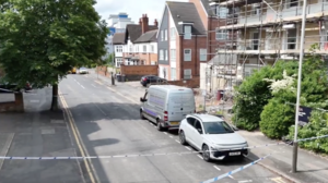 Αυτοκίνητο έπεσε σε πλήθος στο Λέστερ της Βρετανίας