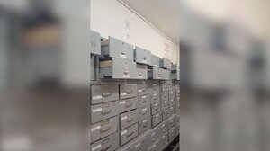 Σεισμός στην Κρήτη: Βρήκαν τα συρτάρια του Κτηματολογικού γραφείου... ορθάνοιχτα!