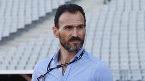 Νίκος Νταμπίζας: Αυστηρός, δουλευταράς και δίκαιος