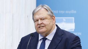 Βενιζέλος για μη Κρατικά: «Εστω με πολυετή καθυστέρηση, γίνεται ευρύτατα αποδεκτό αυτό που υποστήριζα σταθερά»