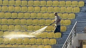 Παγκρήτιο: Έπλυναν τα καθίσματα μετά την… κατακραυγή!