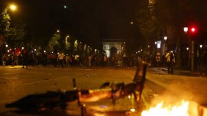 Παρίσι: Επεισόδια πριν και μετά τον τελικό του Champions League – Καμένα αυτοκίνητα και 294 συλλήψεις