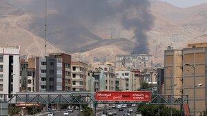 Το Ισραήλ ανακοίνωσε ότι πλήττει στόχους στο δυτικό τμήμα του Ιράν