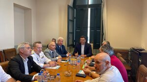 Κικίλιας από Κέρκυρα: Έργα λιμενικών υποδομών και αφαλάτωσης στα νησιά του Ιονίου