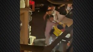 Κυψέλη: Κρύβεται ο οδηγός που ξυλοκόπησε τον υπάλληλο καθαριότητας του Δήμου Αθηναίων