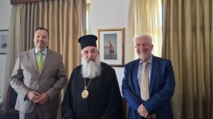 Ηράκλειο: Σημαντική υπογραφή συνεργασίας για την προστασία της θάλασσας