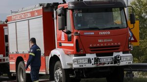 Φωτιά σε επιχείρηση με ανακυκλώσιμα υλικά στο Αιγάλεω