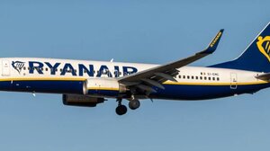 «Κεραυνοί» Ryanair κατά Ελλάδας και άλλων χωρών: «Φταίνε για το 90% των καθυστερήσεων πτήσεων»
