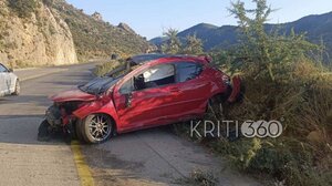 Άγιο είχε οδηγός οχήματος - Έχασε τον έλεγχο και κατέληξε στο πλάι του δρόμου