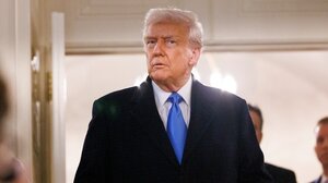 Τραμπ: "Κρατήστε χαμηλά τις τιμές πετρελαίου, παρακολουθώ!"