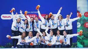 Οι Εθνικές Πόλο κατέκτησαν την κορυφή γιατί δεν τα έκαναν… θάλασσα!