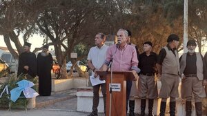 Εκδήλωση τιμής και μνήμης στο Μνημείο Εκτελεσθέντων, στην παραλία του Ταυρωνίτη