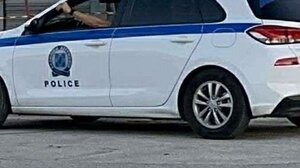 Στο αυτόφωρο αστυνομικός για απειλές με μαχαίρι κατά του εν διαστάσει συζύγου της