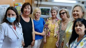 Ένα υπερσύγχρονο monitor δώρισε το Δίκτυο Παρέμβασης Γυναικών στο Βενιζέλειο