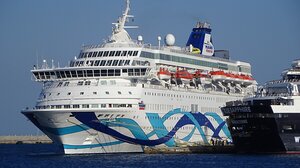 Κρήτη: Στον Άγιο Νικόλαο αντί για το Ηράκλειο το ισραηλινό κρουαζιερόπλοιο Crown Iris