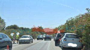 Χανιά: Καραμπόλα τριών αυτοκινήτων μέσα στο έργο του ΒΟΑΚ, στον Γαλατά