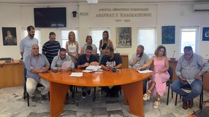  Μεταμορφώνεται η παιδική χαρά στο Γάζι 