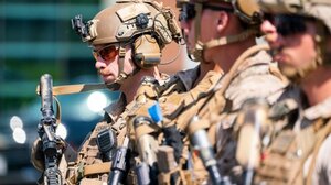 Η Ουάσινγκτον αναπτύσσει 200 πεζοναύτες στη Φλόριντα για να βοηθήσουν την αστυνομία κατά της μετανάστευσης