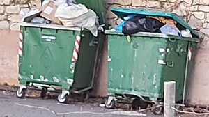 Σκουπίδια παντού, λύσεις πουθενά!