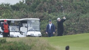 Γκολφ στο πρόγραμμα του Τραμπ στη Σκωτία - Διαδηλώσεις αναμένονται σε πολλές πόλεις