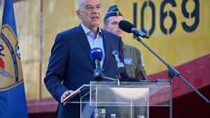 Ν. Δένδιας: Οι Ένοπλες Δυνάμεις στηρίζουν την κοινωνία και ενισχύουν τη συλλογική ασφάλεια 