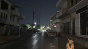 "Ελάχιστος φωτισμός, λίγο πριν το απόλυτο... σκοτάδι, σε γειτονιά στον Γιόφυρο"