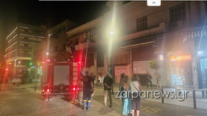 Πυροσβέστες διέσωσαν εγκλωβισμένο γατάκι