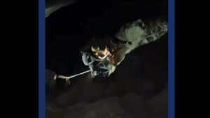 Tο "ευχαριστώ" του Υπουργού για τη διάσωση του Γάλλου περιπατητή στην Αγία Ρουμέλη - Βίντεο