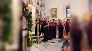 Παραμονή Δεκαπενταύγουστου: κατανυκτικά εγκώμια για την Παναγία