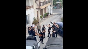 "Αξημέρωτη" καντάδα στα Ανώγεια!