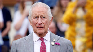 Το σπαθί-δώρο στον βασιλιά Κάρολο που προκάλεσε την παραίτηση διευθυντή μουσείου