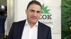 ΠΑΣΟΚ: Όχι μαύρο στη διαφάνεια – Ο κ. Κακλαμάνης επιχειρεί διαχείριση πολιτικού κόστους για λογαριασμό του κ. Μητσοτάκη