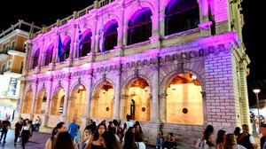 Παγκόσμια ημέρα ενημέρωσης για Νωτιαία Μυϊκή Ατροφία: Συμβολική φωταγώγηση στη Λότζια