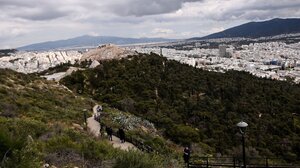 Πτώση 25χρονου από το Λυκαβηττό: Τον παρέσυρε ο άνεμος, ενώ έβγαζε selfie