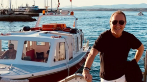 Στην Ελλάδα για τις καλοκαιρινές διακοπές του ο Μάικλ Κορς