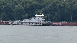 Τραγωδία στον Μισισιπή: Ελικόπτερο συνετρίβη πάνω σε φορτηγίδα και τυλίχθηκε στις φλόγες - Αναφορές για δύο νεκρούς