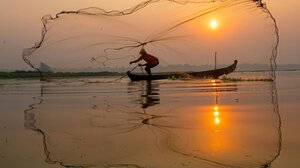 Ο άνθρωπος βλάπτει τα υδρόβια οικοσυστήματα... και τον ίδιο του τον εαυτό! 