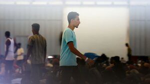 Μεταναστευτικό: Συμφωνία για δύο δομές στην Κρήτη – Τί ειπώθηκε στη συνάντηση Μητσοτάκη – Αρναουτάκη