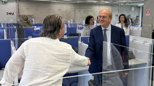 Κ. Χατζηδάκης για τo 1521: Άμεση επαφή, καλύτερη εξυπηρέτηση για τους φορολογούμενους