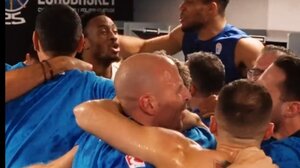 Eurobasket 2025: Το γαλανόλευκο πάρτι στα αποδυτήρια της Εθνικής (βίντεο)