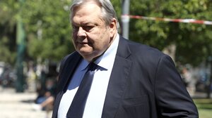 Βενιζέλος για Τέμπη: Κάποιοι παριστάνουν τον Κρέοντα