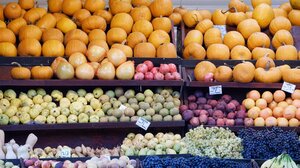 Εντατικοί έλεγχοι για φυτοφάρμακα στα τρόφιμα – Κάθε χρόνο συλλέγονται 3.500 δείγματα