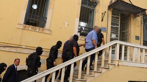 Μαφία Χανίων: Στη φυλακή τα δύο αδέρφια, την Παρασκευή η κλήση για απολογία του κληρικού