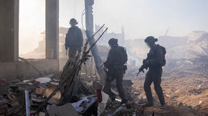 Ο εμίρης του Κατάρ υπόσχεται να συνεχίσει τις διπλωματικές προσπάθειες για τον τερματισμό του πολέμου στη Γάζα