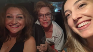 «Μας σκηνοθέτησε τη σέλφι» – Η αξέχαστη διαδρομή με τη Μάρω Κοντού