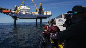 Επιστήμονες εντόπισαν τεράστια αποθέματα γλυκού νερού κάτω από τον ωκεανό